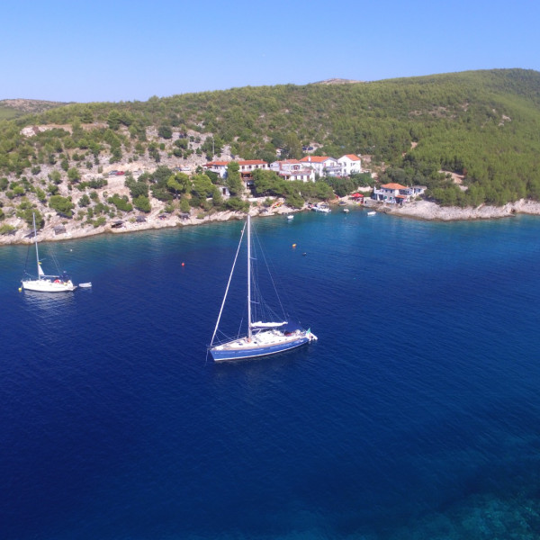 Villa Hraste, Villa Hraste Hvar, prvi red do mora Hvar